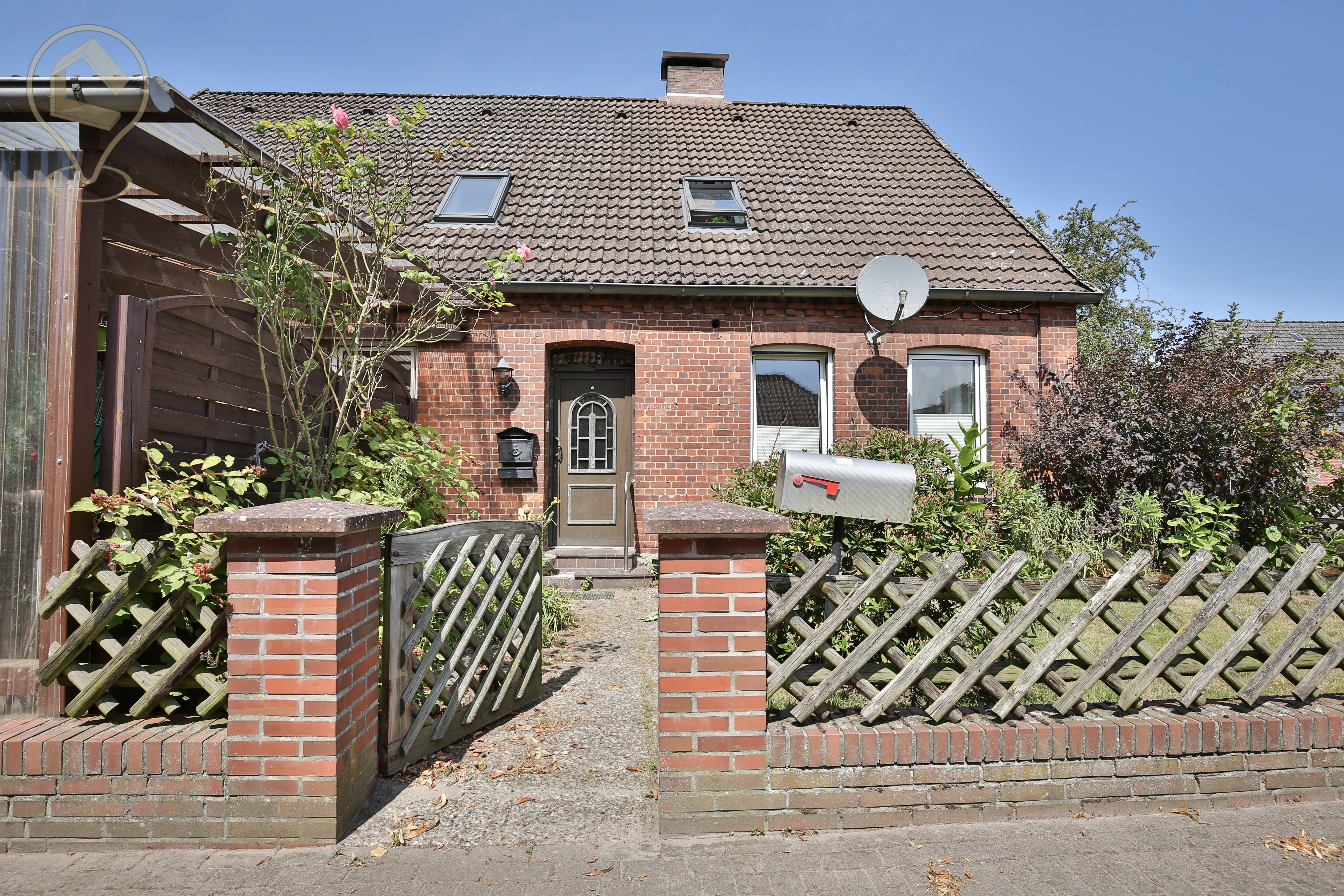 Einfamilienhaus zum Kauf 500.000 € 8 Zimmer 168 m²<br/>Wohnfläche 4.840 m²<br/>Grundstück Handorf 21447