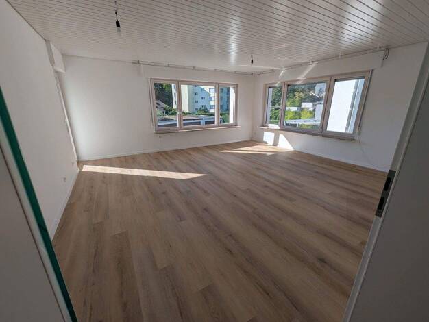 Terrassenwohnung zur Miete 1.300 € 2 Zimmer 97 m² 1. Geschoss Niefern Niefern-Öschelbronn 75223