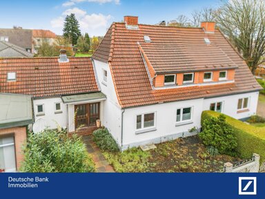 Doppelhaushälfte zum Kauf 217.000 € 5 Zimmer 93,2 m² 1.140 m² Grundstück frei ab 01.01.2025 Lütjenburg 24321