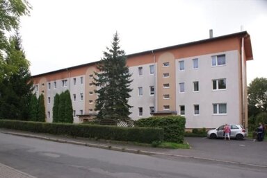 Wohnung zur Miete 400 € 3 Zimmer 61 m² EG frei ab sofort Geschwister-Scholl-Str. 2 - 8A Hildburghausen Hildburghausen 98646