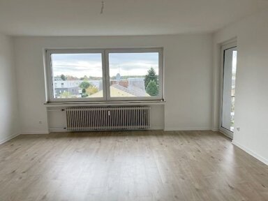 Wohnung zur Miete 635 € 4 Zimmer 100 m² 3. Geschoss frei ab sofort Stadtkern Jülich 52428