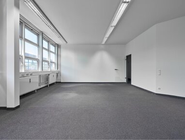 Bürofläche zur Miete 8,50 € 483,6 m² Bürofläche teilbar ab 483,6 m² Bretonischer Ring 4-6a Neukeferloh Grasbrunn 85630