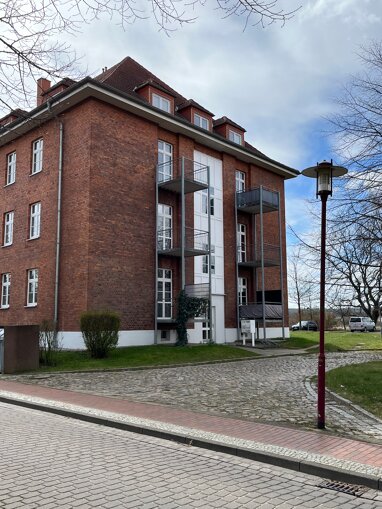 Wohnung zur Miete 360 € 2 Zimmer 55 m² Am Exerzierplatz 6 Parchim Parchim 19370