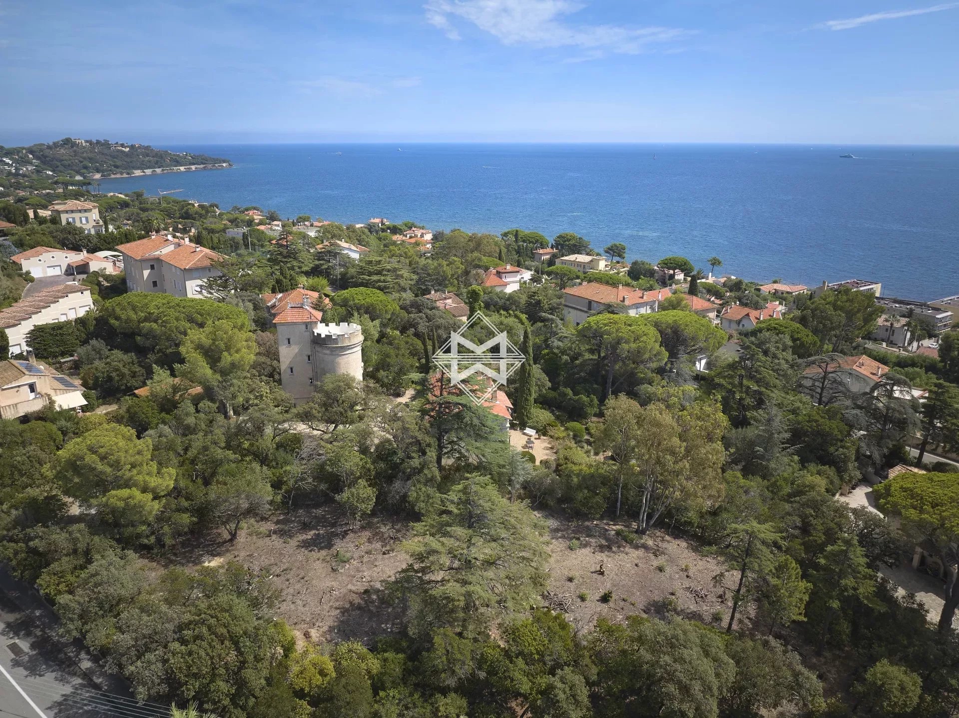 Villa zum Kauf provisionsfrei 6 Zimmer 285 m²<br/>Wohnfläche 1.567 m²<br/>Grundstück Sainte-Maxime 83120