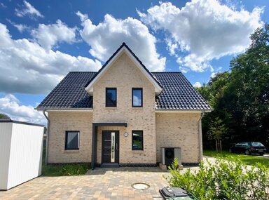 Einfamilienhaus zum Kauf provisionsfrei 525.000 € 5 Zimmer 156,9 m² 298 m² Grundstück Hohenmoorstr. 10 c Drielakermoor Oldenburg 26135