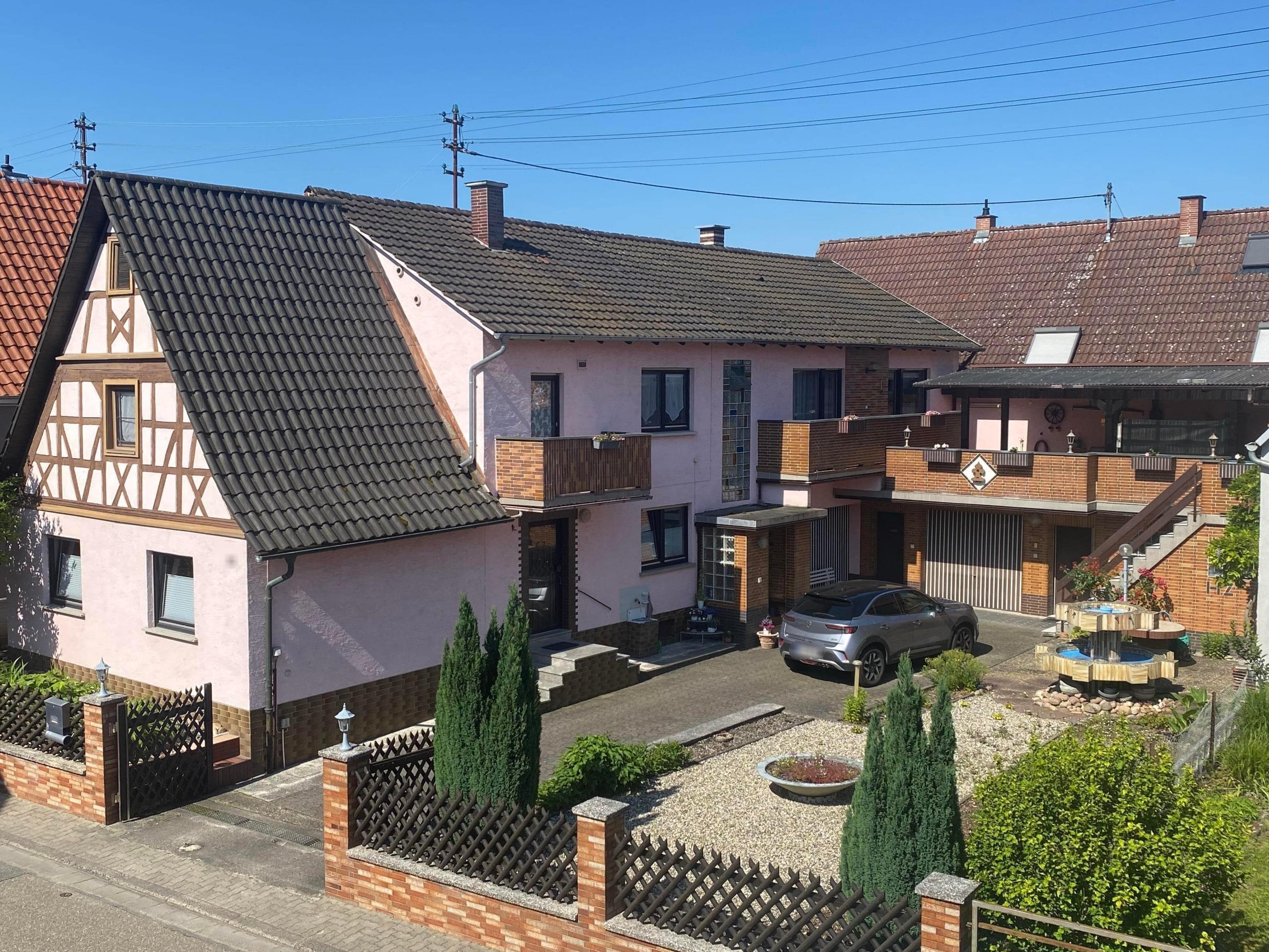 Mehrfamilienhaus zum Kauf 299.000 € 8 Zimmer 175 m²<br/>Wohnfläche 456 m²<br/>Grundstück Neuburg 76776