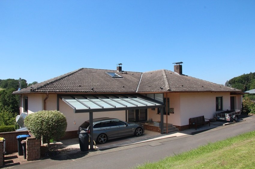 Bungalow zum Kauf 350.000 € 8 Zimmer 280 m²<br/>Wohnfläche 1.029 m²<br/>Grundstück Bernsburg Antrifttal 36326