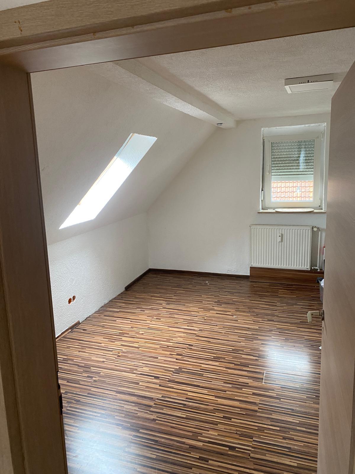 Mehrfamilienhaus zum Kauf 8 Zimmer 160 m²<br/>Wohnfläche 450 m²<br/>Grundstück Bad Schussenried Bad Schussenried 88427