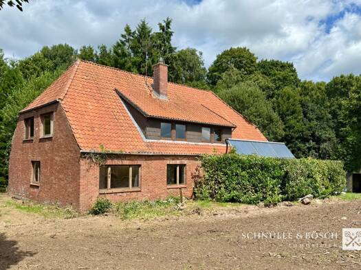 Einfamilienhaus zum Kauf 99.000 € 6 Zimmer 152 m² 3.141 m² Grundstück Bremervörde Hesedorf bei Bremervörde 27432