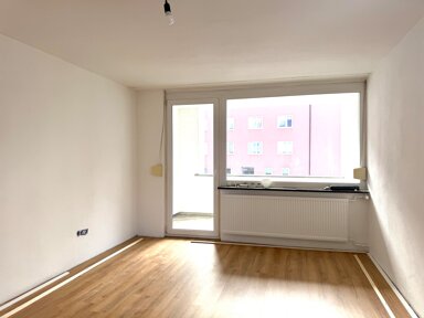 Wohnung zur Miete 1.400 € 3 Zimmer 67 m² 1. Geschoss Milbertshofen München 80807