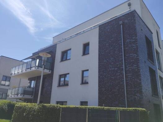 Wohnung zur Miete 1.215 € 3 Zimmer 90,2 m² 2. Geschoss frei ab 01.02.2026 Buxtehude 21614