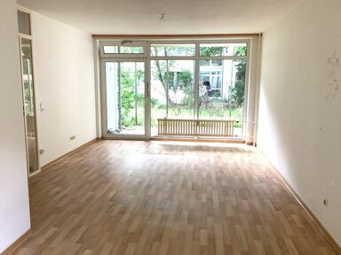 Wohnung zur Miete nur mit Wohnberechtigungsschein 323,91 € 2 Zimmer 61,8 m² frei ab 28.09.2024 Greifswalder Str. 28 Sieker Bielefeld 33605