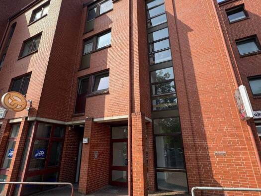 Wohnung zur Miete 860 € 3 Zimmer 90,5 m² 3. Geschoss frei ab sofort Stade 21682