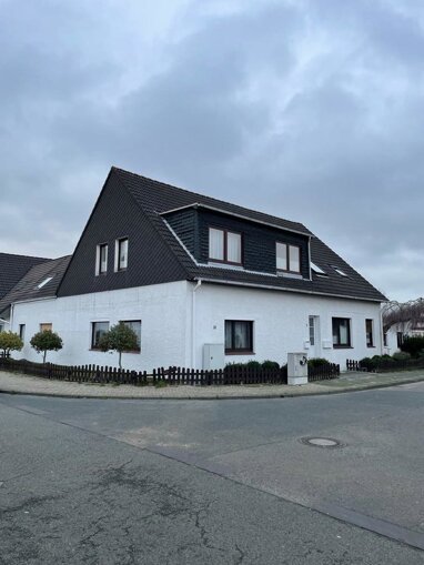 Mehrfamilienhaus zum Kauf 289.000 € 10 Zimmer 282 m² 712 m² Grundstück Himmelreich/Coldewei Wilhelmshaven / Fedderwarden 26388