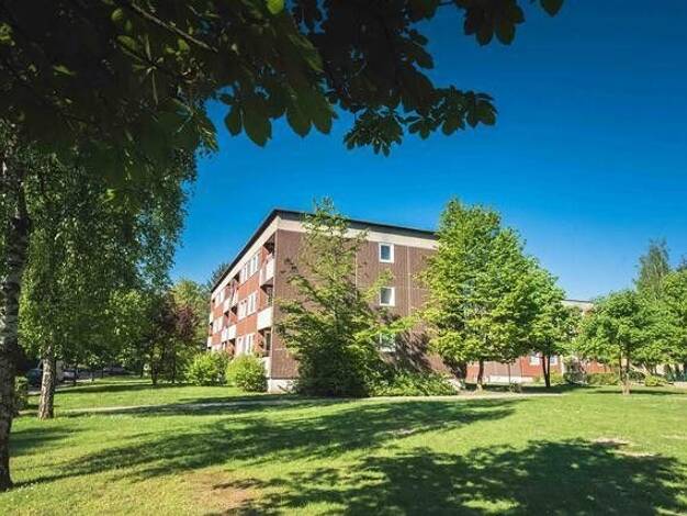 Wohnung zur Miete 775 € 3 Zimmer 80,6 m² 1. Geschoss frei ab 25.12.2025 Biesdorfer Str. 4 Geesthacht 21502