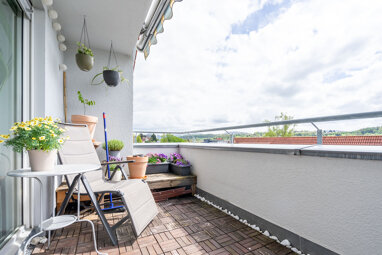 Apartment zum Kauf 339.000 € 4,5 Zimmer 104,6 m² 3. Geschoss Göppingen - Nordweststadt Göppingen 73033