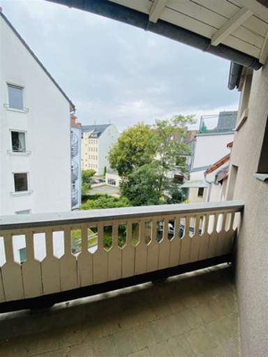 Wohnung zum Kauf provisionsfrei 130.000 € 4 Zimmer 128 m² frei ab sofort Weststraße Bahnhofsvorstadt Plauen 08523