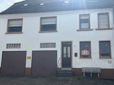 Einfamilienhaus zum Kauf 75.000 € 7 Zimmer 180 m² 1.296 m² Grundstück Dirmingen Eppelborn 66571