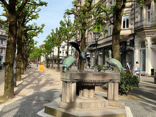 Laden zum Kauf 695.000 € 175 m² Verkaufsfläche Innenstadt Baden-Baden 76530