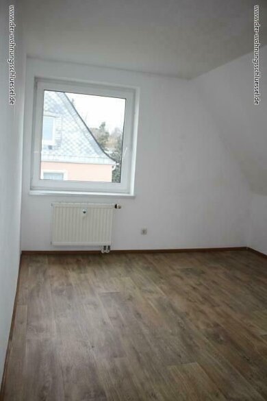 Wohnung zur Miete 340 € 3 Zimmer 57,2 m² Gelenau 09423