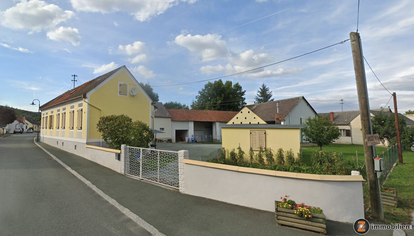 Bauernhaus zum Kauf 170.000 € 3 Zimmer 100 m²<br/>Wohnfläche 1.372 m²<br/>Grundstück Burg 7473