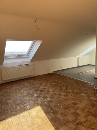 Wohnung zur Miete 1.100 € 3 Zimmer 66 m² 2. Geschoss frei ab sofort Damm Aschaffenburg 63741