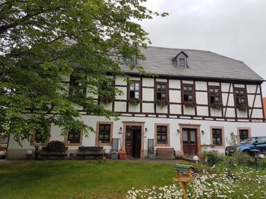 Einfamilienhaus zum Kauf 260 m² 687 m² Grundstück frei ab sofort Seelitz Seelitz 09306