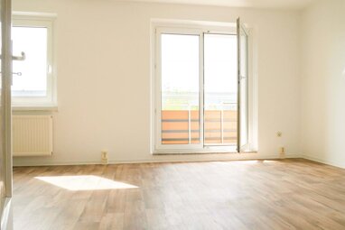 Wohnung zur Miete 345,63 € 3 Zimmer 56,7 m² 6. Geschoss Juri-Gagarin-Straße 32 Neu Reform Magdeburg 39118