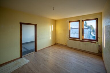 Wohnung zur Miete 300 € 2 Zimmer 60 m² frei ab sofort Großbreitenbach 98701