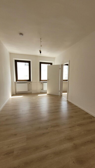 Wohnung zur Miete 1.100 € 5 Zimmer 120,8 m² 1. Geschoss Feuerbachstrasse Stadt Ansbach 91522