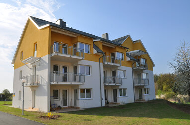 Wohnung zur Miete 863 € 75,5 m² Rosenburgerstraße 8/6 Altenburg Bez. Horn 3591