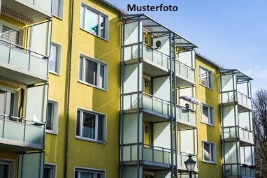 Mehrfamilienhaus zum Kauf Zwangsversteigerung 750.000 € 9 Zimmer 256 m² 1.469 m² Grundstück Langstedt 24852