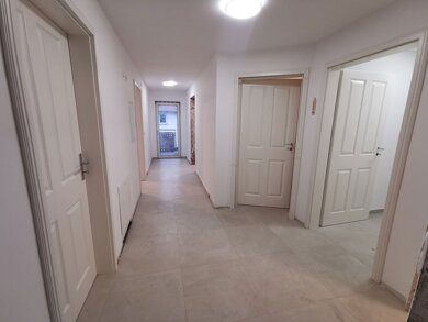 Wohnung zur Miete 750 € 3 Zimmer 90 m² 1. Geschoss frei ab 01.06.2025 Kirchstrasse 8 Brauerschwend Schwalmtal 36318