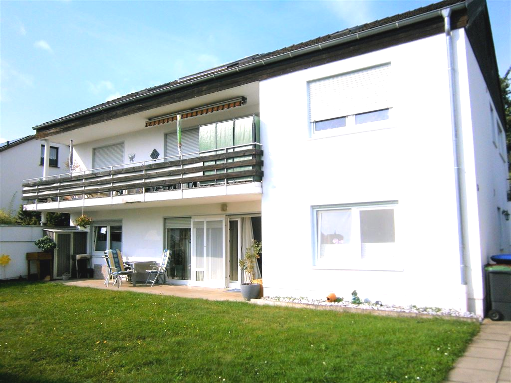 Mehrfamilienhaus zum Kauf 295.000 € 7 Zimmer 203 m²<br/>Wohnfläche 604 m²<br/>Grundstück Wangelist Hameln 31789