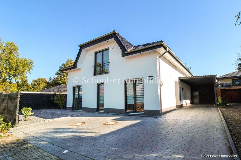 Modernes ZFH Neubau - zum Einzug bereit.