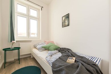 Wohnung zur Miete Wohnen auf Zeit 610 € 1 Zimmer 11 m² frei ab 01.05.2025 Hoffmannstraße Adlershof Berlin 12489