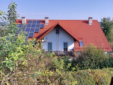 Reihenmittelhaus zum Kauf 510.000 € 6,5 Zimmer 133 m² 174 m² Grundstück Benediktinerhöhe 18 Deuerling Deuerling 93180