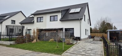 Doppelhaushälfte zur Miete 1.350 € 5 Zimmer 143 m² 247 m² Grundstück frei ab sofort Am Lüssower Berg Stralsund 18437