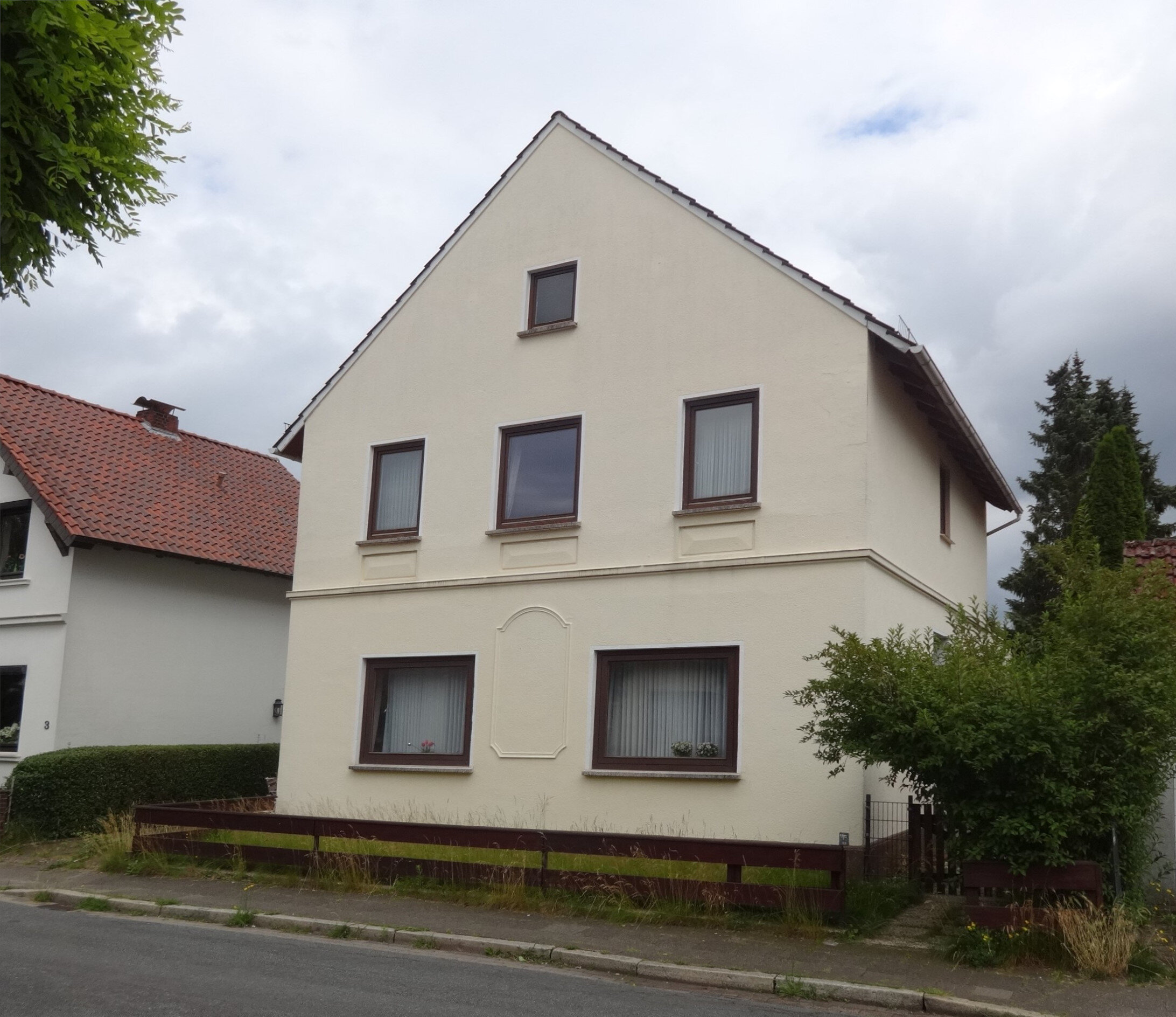 Einfamilienhaus zum Kauf 269.000 € 8 Zimmer 196 m²<br/>Wohnfläche 600 m²<br/>Grundstück Fähr - Lobbendorf Bremen 28755