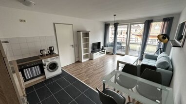 Apartment zur Miete 865 € 2 Zimmer 50 m² 5. Geschoss Lutherstraße 20 Neustadt-Neuschönefeld Leipzig 04315