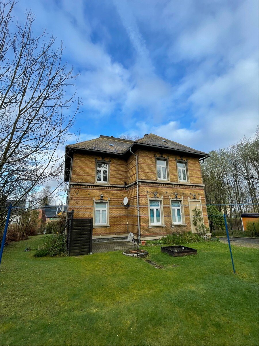 Mehrfamilienhaus zum Kauf 85.000 € 8 Zimmer 209,4 m²<br/>Wohnfläche 1.210 m²<br/>Grundstück Neugersdorf Neugersdorf 02727