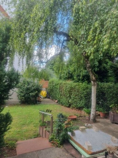 Einfamilienhaus zum Kauf 585.000 € 7 Zimmer 180 m² 550 m² Grundstück frei ab sofort Rheingönheim / Stadtbezirk 521 Ludwigshafen am Rhein 67067