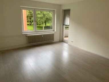 Wohnung zur Miete 695 € 3 Zimmer 65 m² 2. Geschoss frei ab sofort Nibelungenstr. 14 Strecknitz / Rothebeck Lübeck 23562
