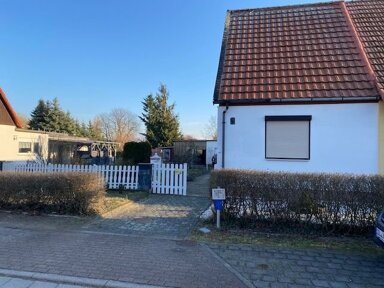 Haus zum Kauf 33.000 € 3 Zimmer 90 m² 800 m² Grundstück Stendal Stendal 39576