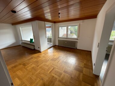 Wohnung zur Miete 850 € 3,5 Zimmer 95 m² Friedhofstraße 6 Hülben 72584