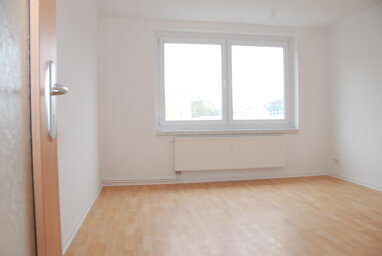 Wohnung zur Miete 297 € 3 Zimmer 59 m² 4. Geschoss Gutenbergstr. 26 Bernsdorf 420 Chemnitz 09126