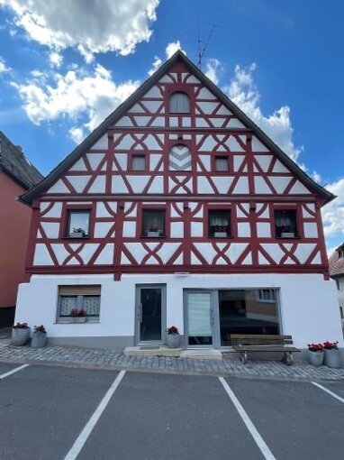 Haus zum Kauf 1.090 m² Grundstück k.a. Langenzenn Langenzenn 90579