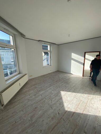 Wohnung zur Miete 630 € 3 Zimmer 73 m² 1. Geschoss Grosser Sand  35 Uetersen 25436