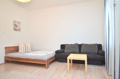 Wohnung zur Miete Wohnen auf Zeit 495 € 1 Zimmer 34 m² frei ab 01.08.2024 Glockenhof Nürnberg 90461