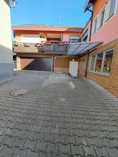 Einfamilienhaus zum Kauf 1.290.000 € 13 Zimmer 348 m² 577 m² Grundstück Wolfschlugen 72649
